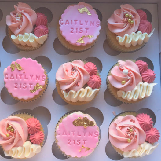 Buttercream Cupcakes / Special Message Toppers